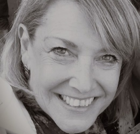 Christina-Robinson-450px